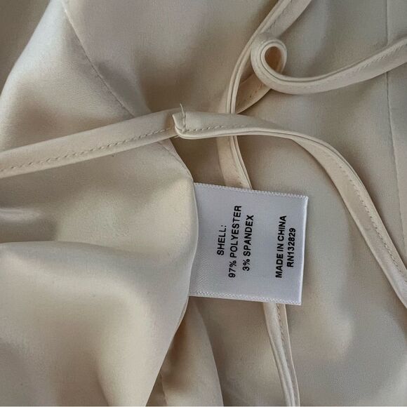 REVOLVE Majorelle Waldorf Top in Ivory Size Small - Picture 10 of 10